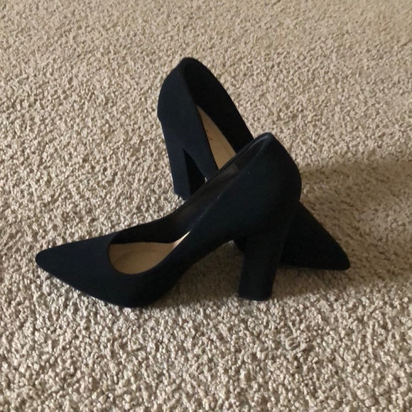 High heels - Picture 3 of 3